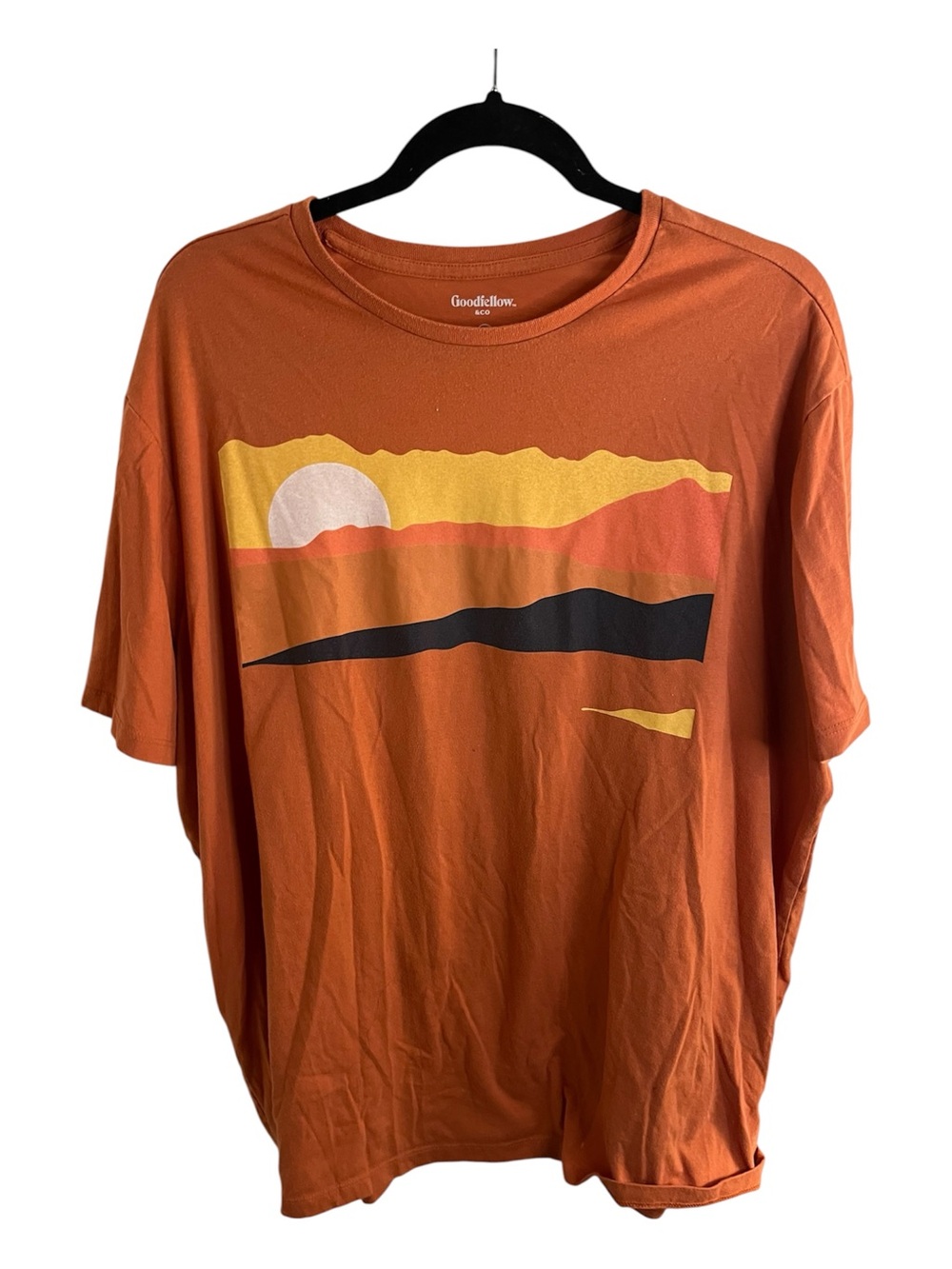 Goodfellow & Co Rusty Orange Graphic Crew Neck T-Shirt